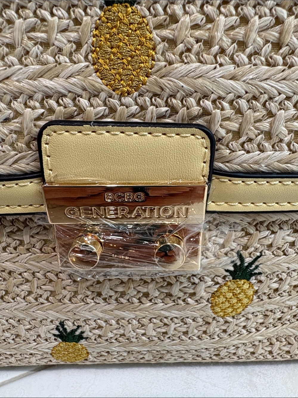 BCBG Generation Pineapple Straw Top-Handle Bag in Yellow with Crossbody Strap - Picture 4 of 11